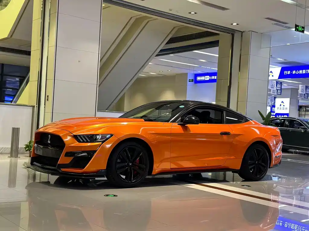Ford Mustang 2018 — фото 3