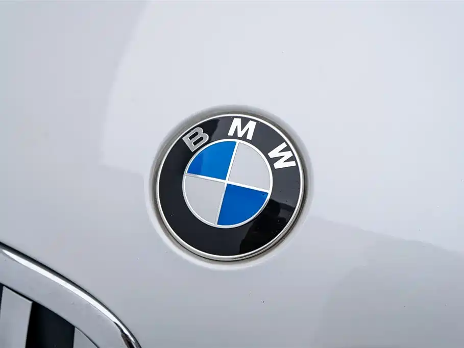 BMW X1 2023 — фото 11