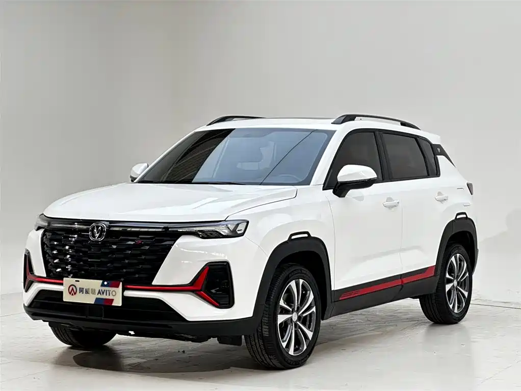 Changan CS35PLUS 2023 — фото 1
