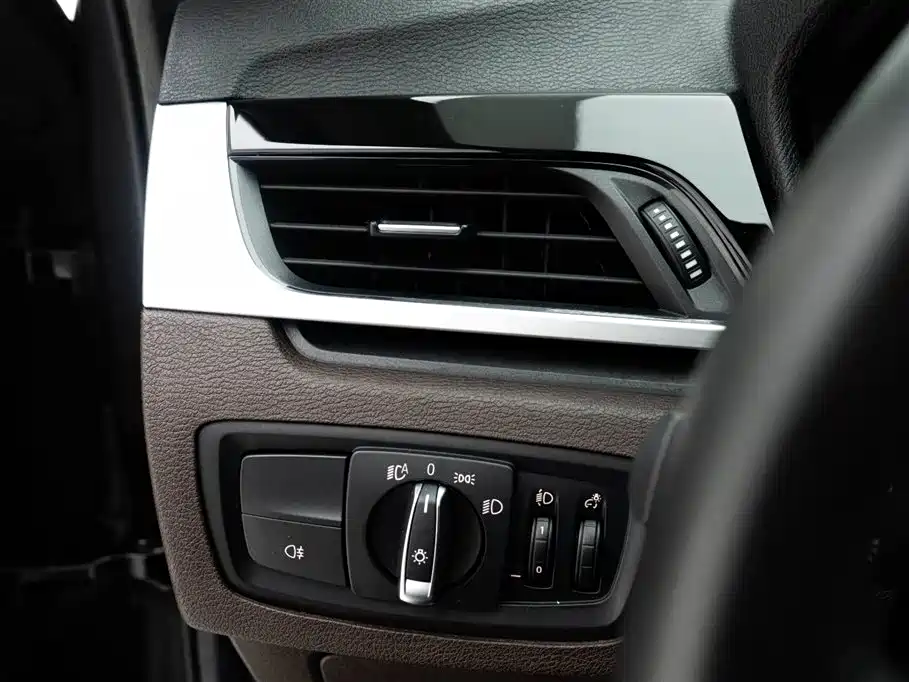 BMW X1 2022 — фото 20