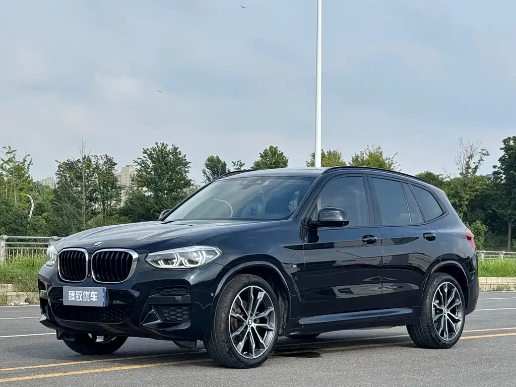 BMW X3 2021