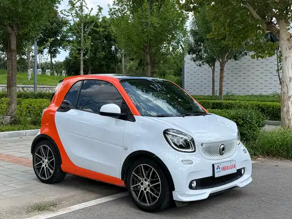 smart fortwo 2018