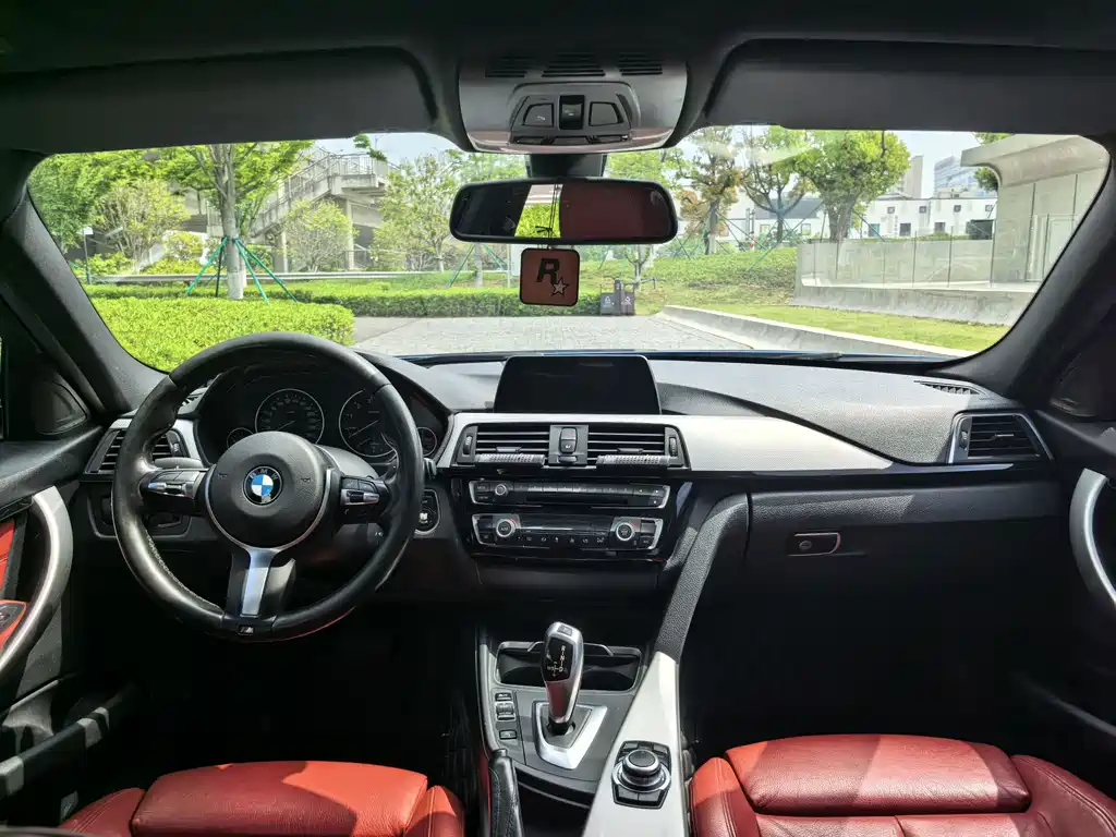 BMW 3 Series 2016 — фото 6