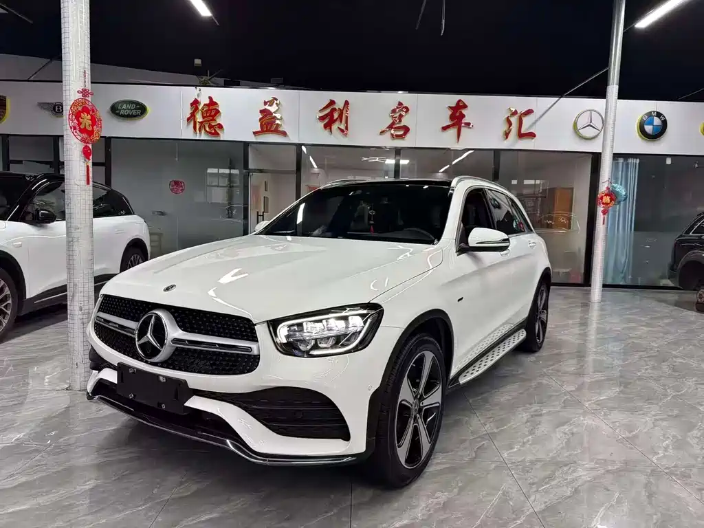 Mercedes-Benz GLC 2023 — фото 1