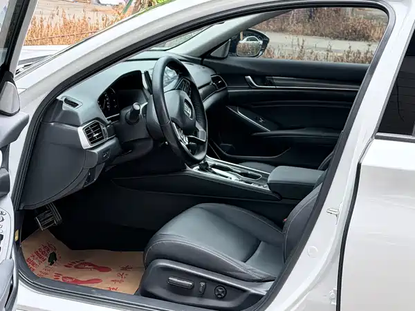 Honda Accord 2022