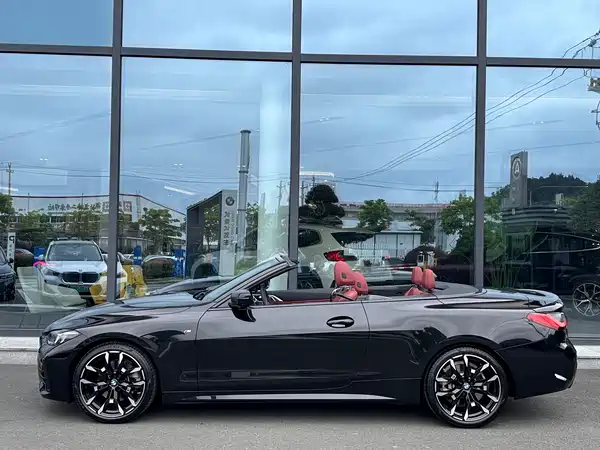BMW 4 Series 2024