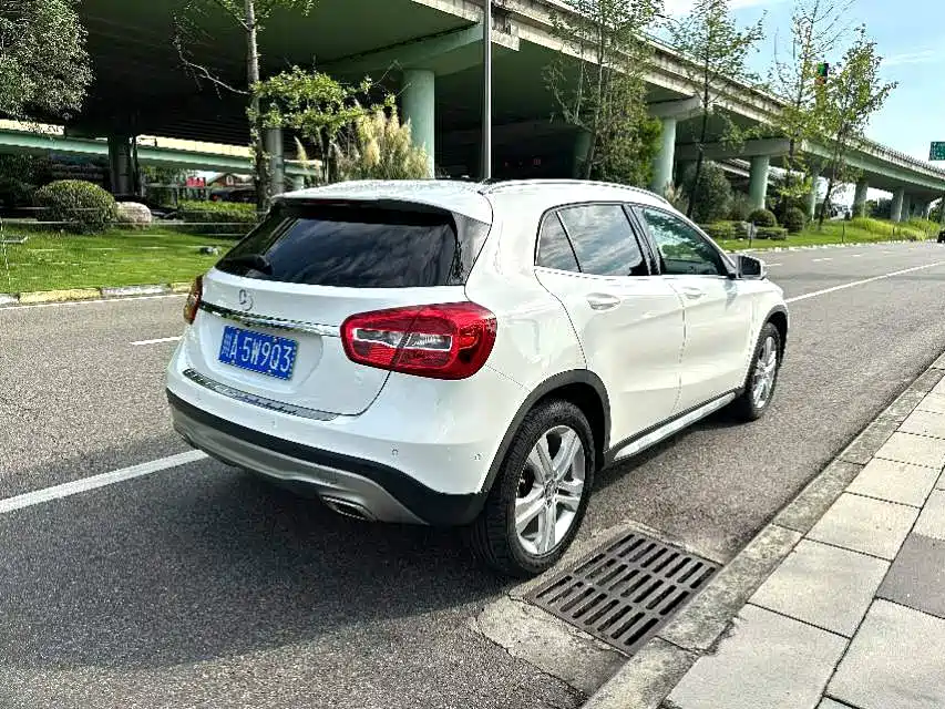 Mercedes-Benz GLA 2016 — фото 8