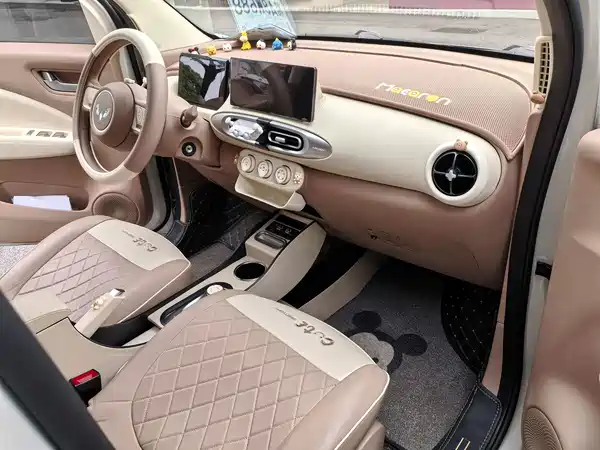 Wuling Hongguang MINIEV 2025