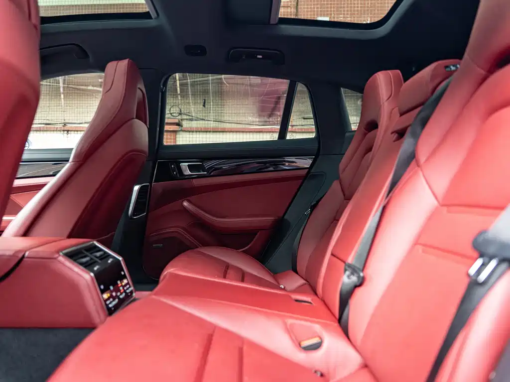 Porsche Panamera 2022 — фото 17