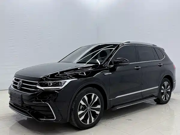 Volkswagen Tiguan L 2023