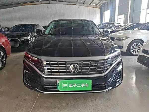 Volkswagen Passat Plug-In Hybrid 2023