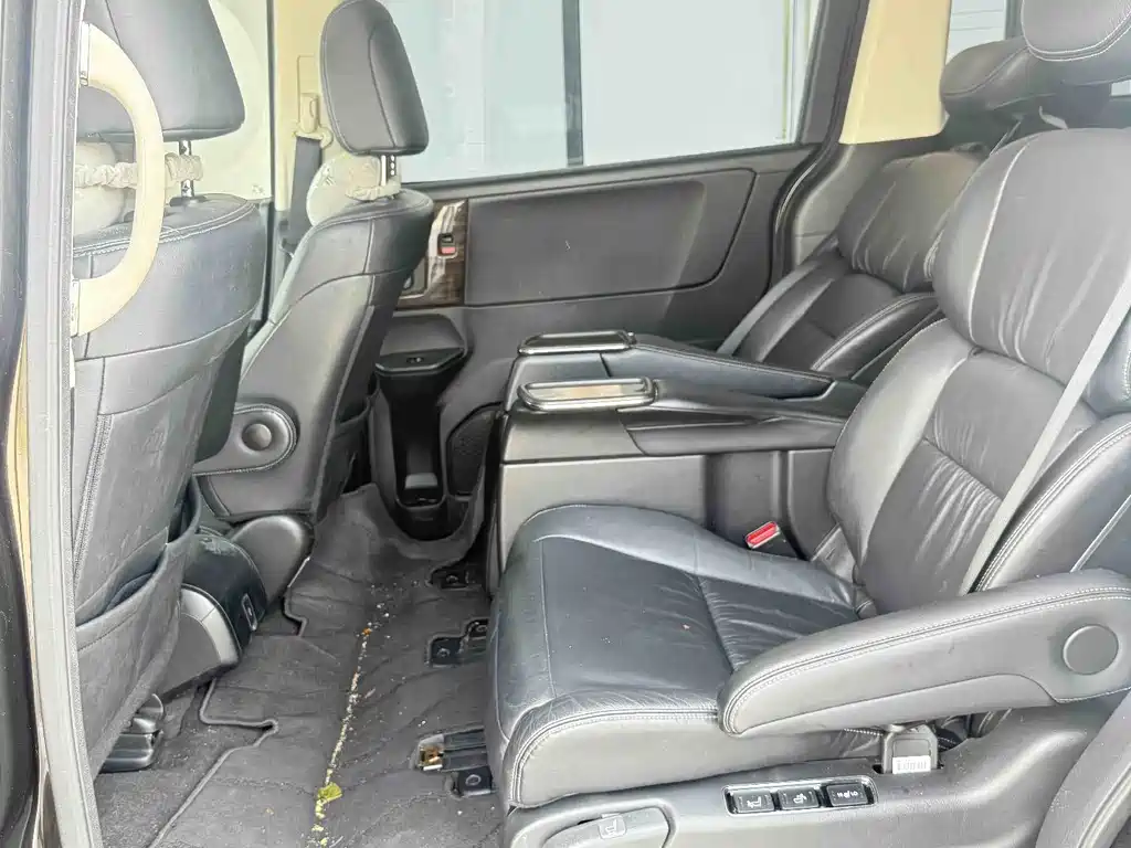 Honda Elysion 2018