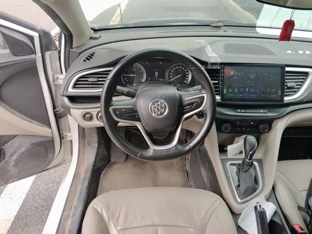 Buick Excelle GT 2018 — фото 6