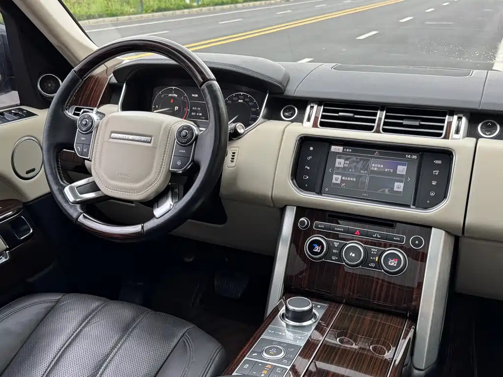 Land Rover Range Rover 2016 — фото 16