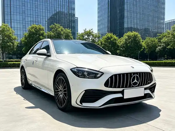 Mercedes-Benz C-Class 2022
