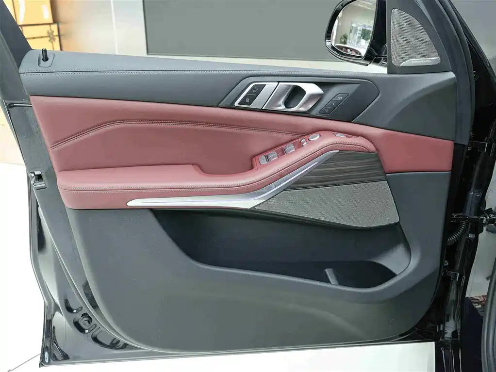 BMW X5 2025 — фото 14