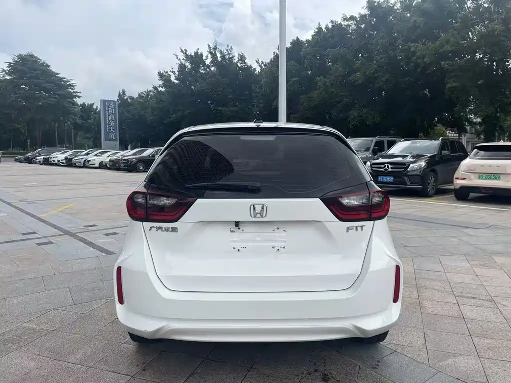 Honda Fit 2021 — фото 9