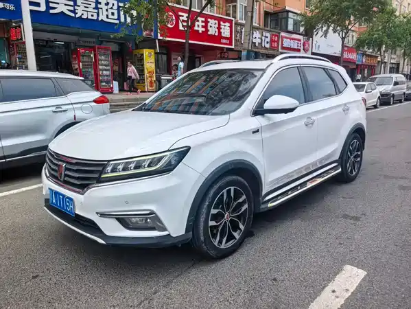 Roewe RX5 2016
