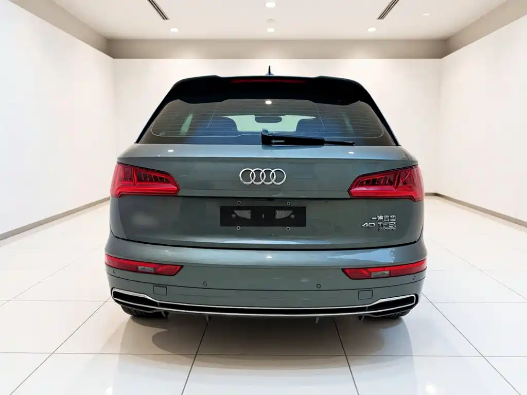 Audi Q5L 2021 — фото 5