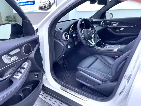 Mercedes-Benz GLC Coupe 2021