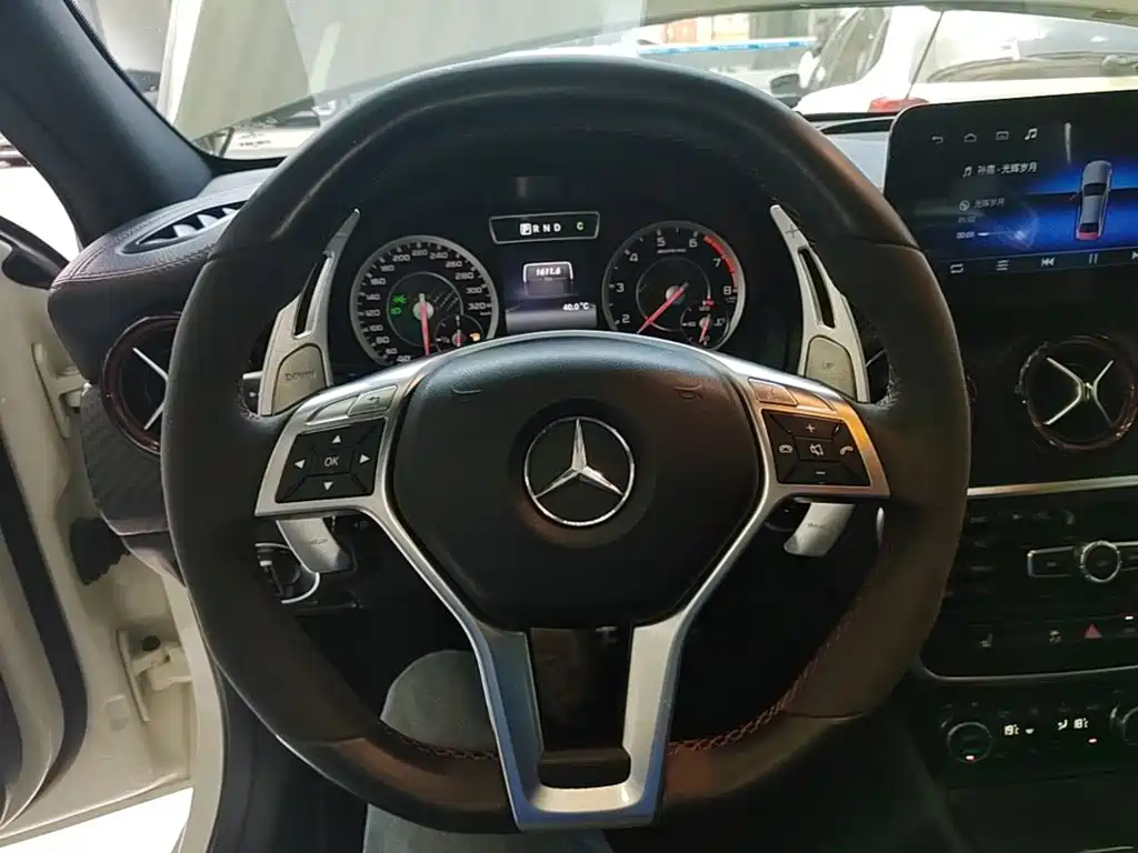 Mercedes-Benz A-Class AMG 2015 — фото 11
