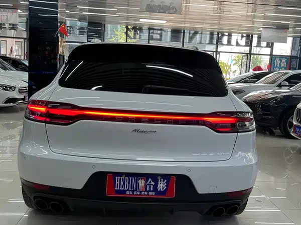 Porsche Macan 2020