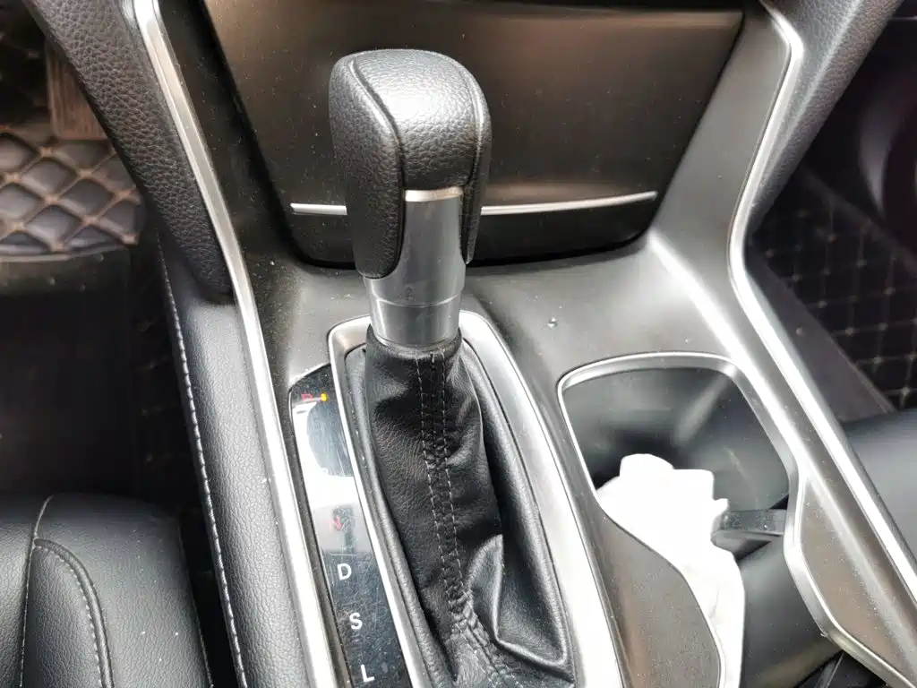 Honda Accord 2020 — фото 10