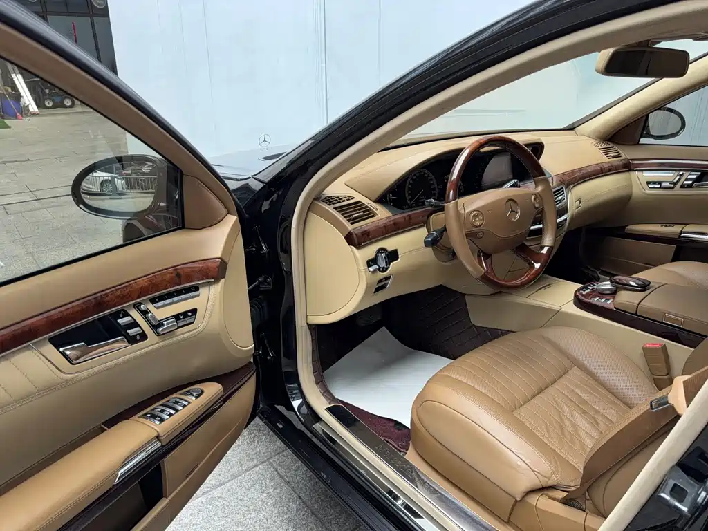 Mercedes-Benz S-Class 2008 — фото 15