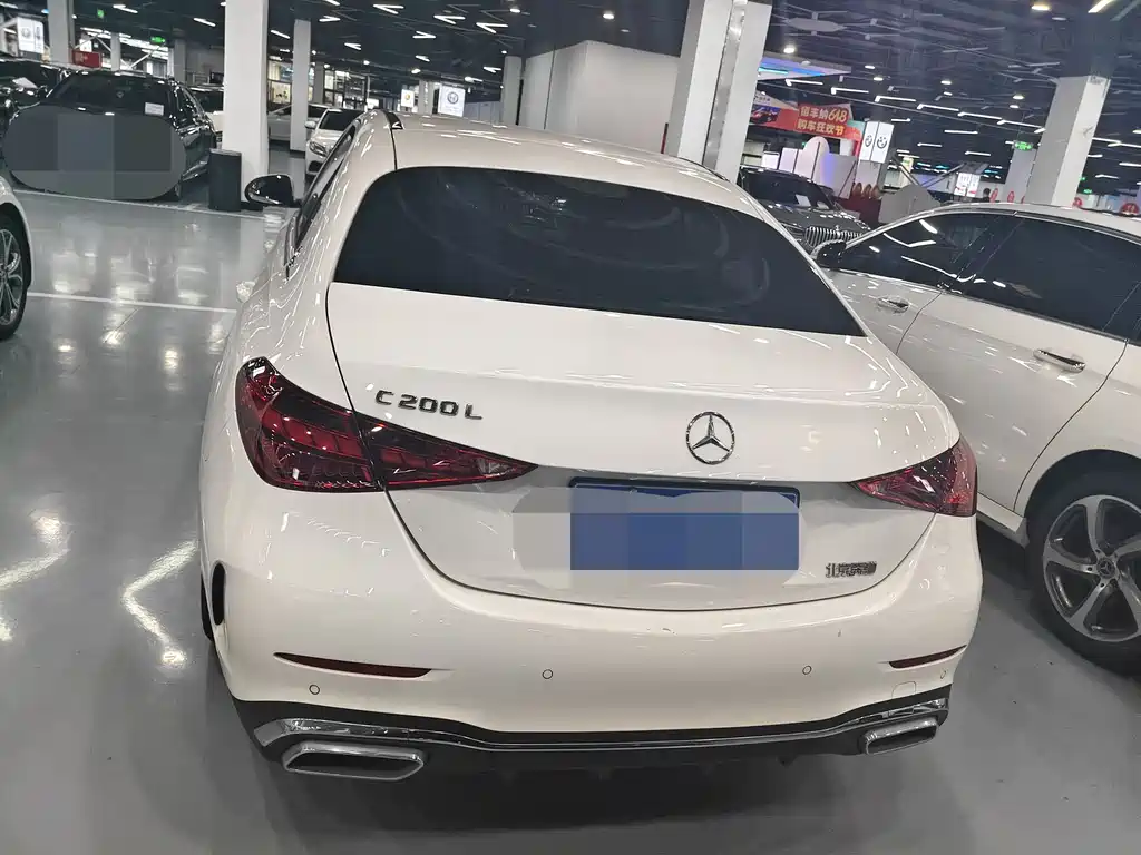 Mercedes-Benz C-Class 2023 — фото 16