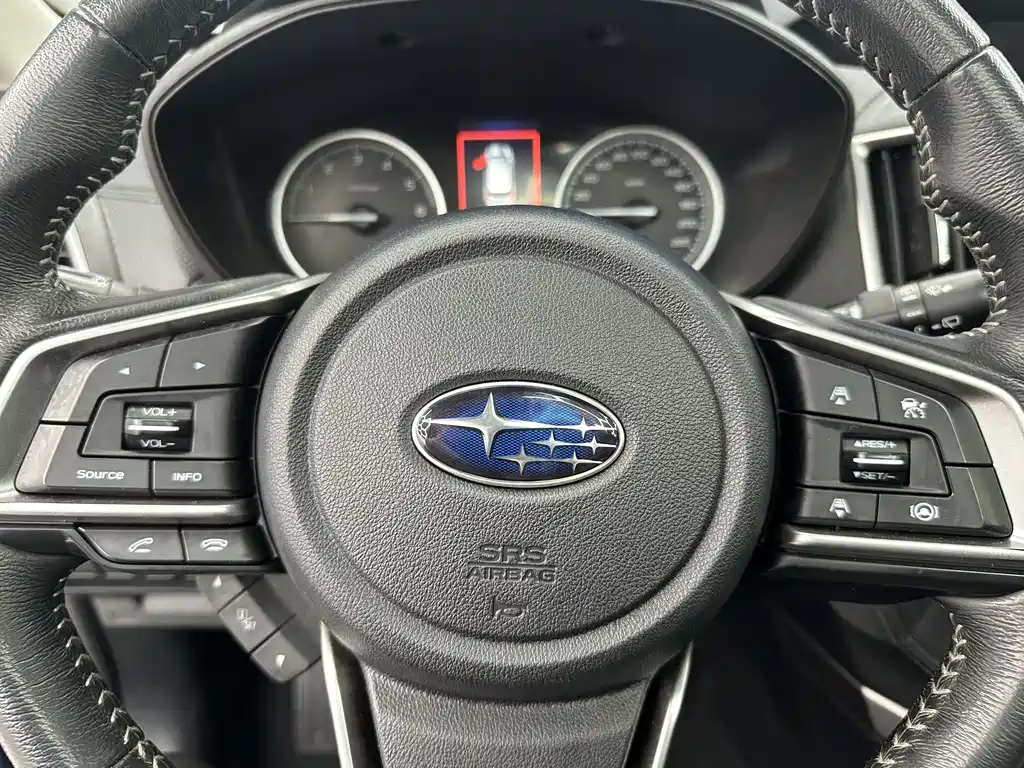 Subaru Forester 2022 — фото 13