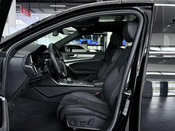Audi A6L 2021