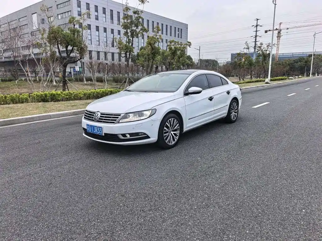 Volkswagen CC 2017 — фото 1