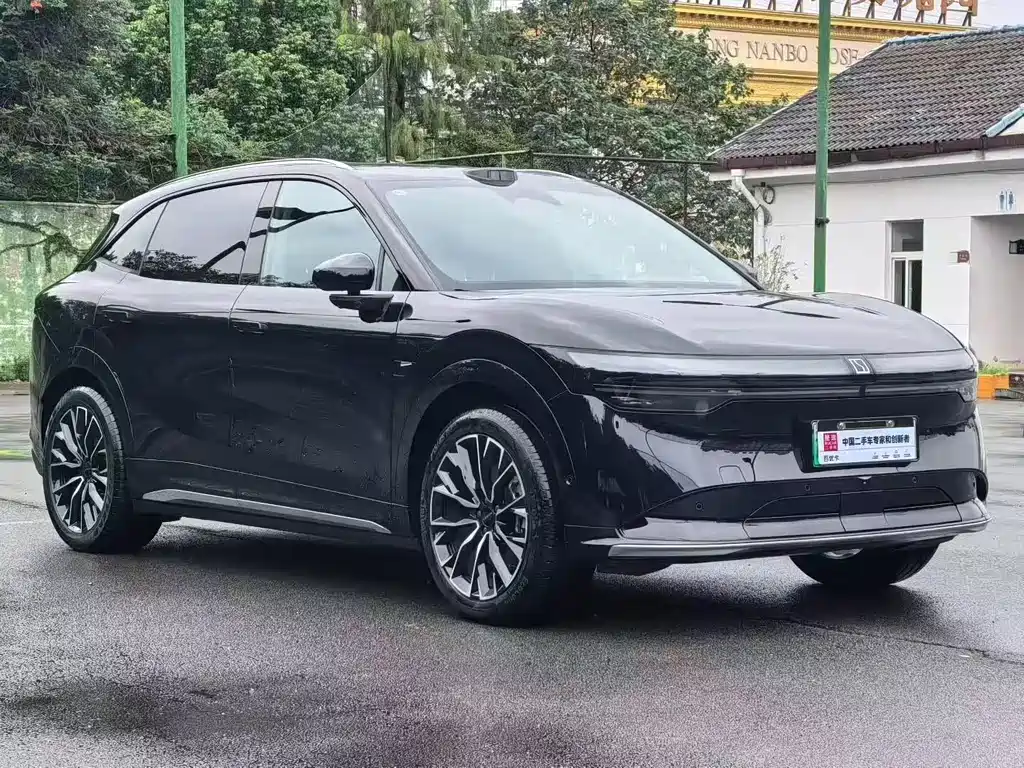 Zeekr 7X 2025