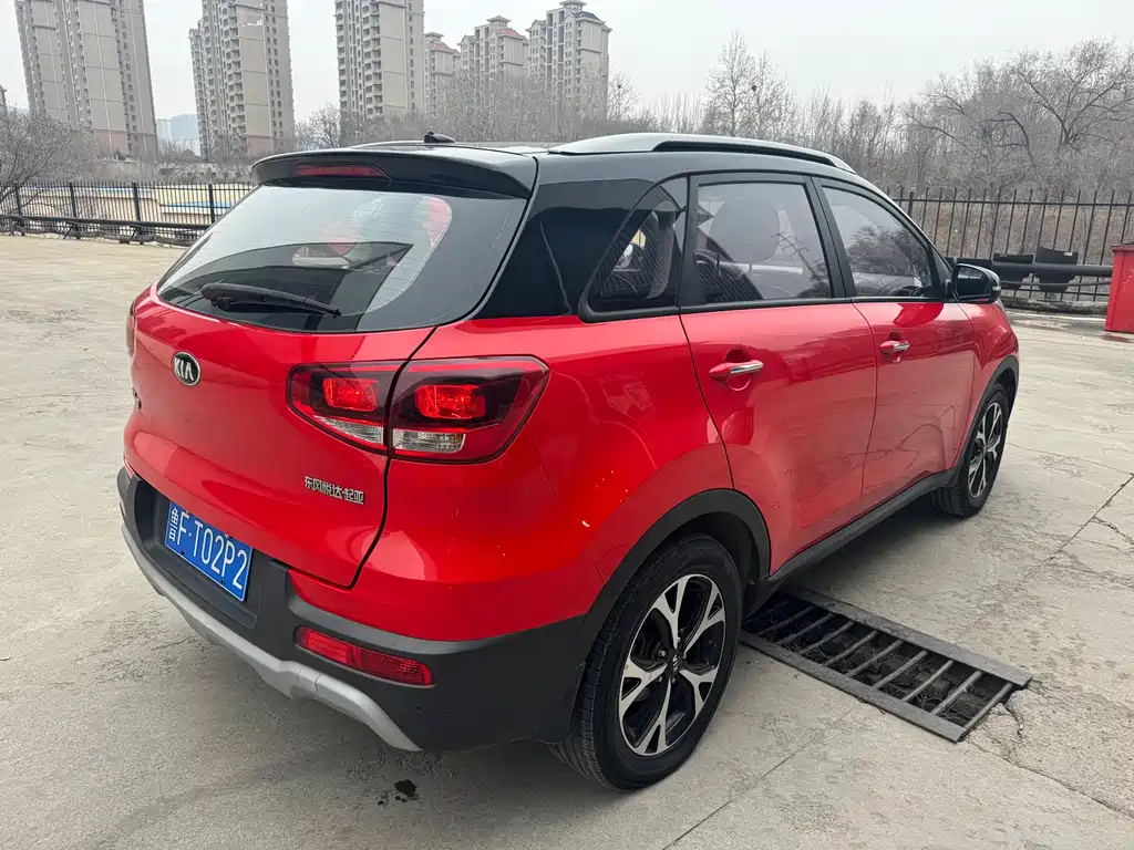 Kia KX3 2017 — фото 7