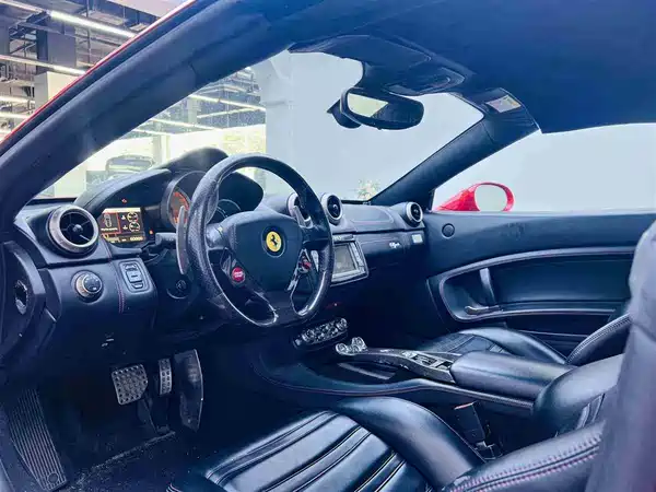 Ferrari California T 2009
