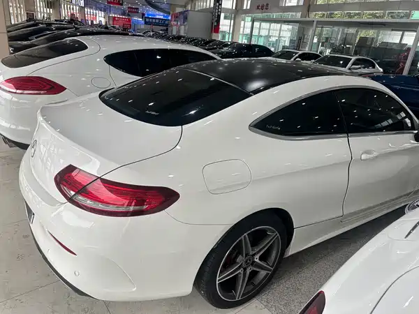 Mercedes-Benz C-Class 2018