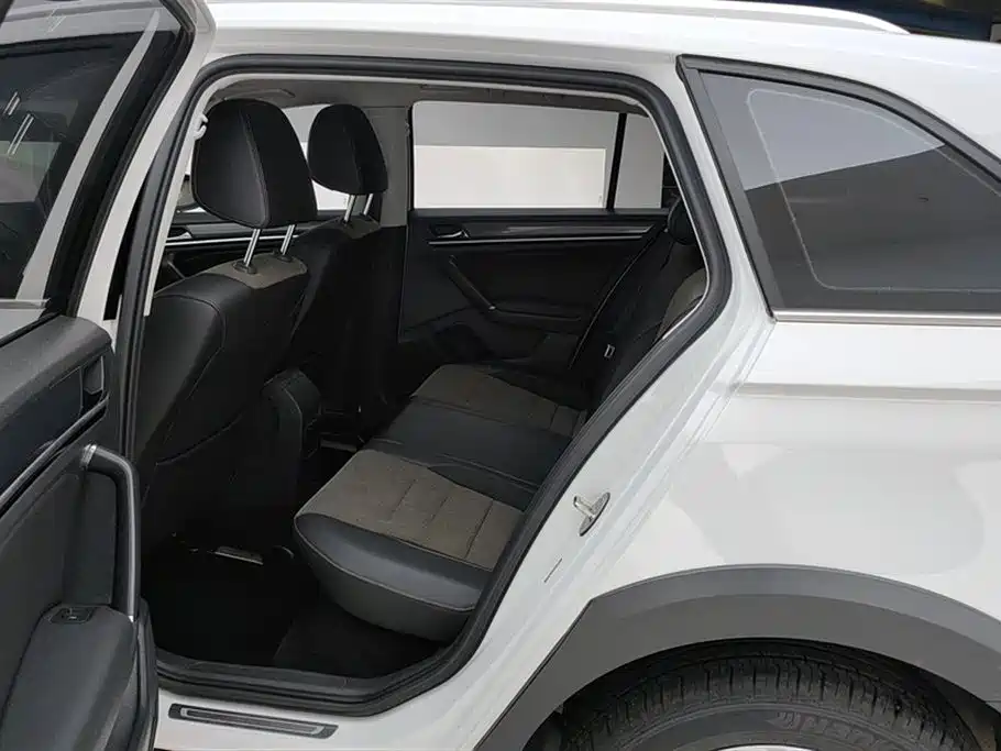 Volkswagen C-Trek 2017 — фото 11