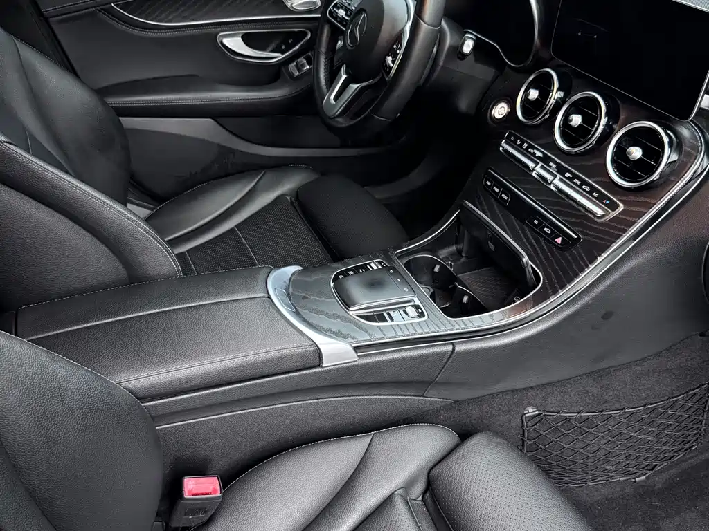 Mercedes-Benz C-Class 2020 — фото 15