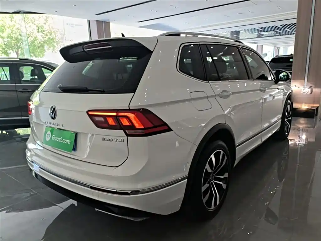 Volkswagen Tiguan L 2021 — фото 7