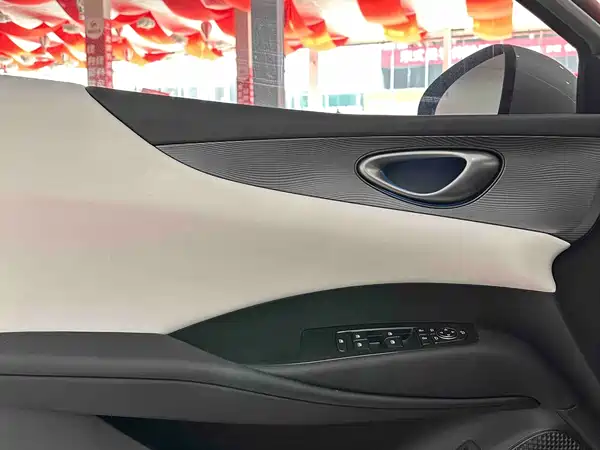 BYD Seal 06 2025