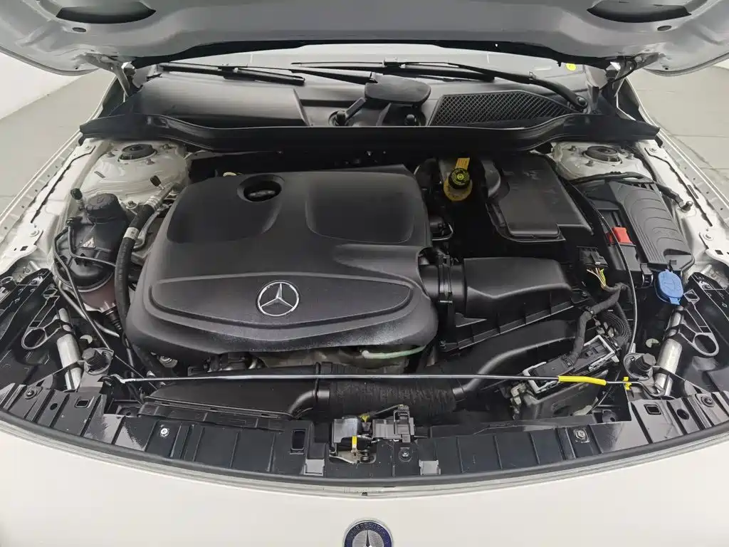 Mercedes-Benz GLA 2019 — фото 6