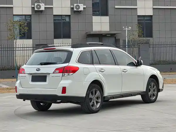 Subaru Outback 2014
