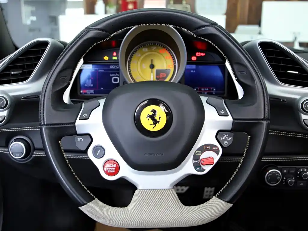 Ferrari 488 2019 — фото 15