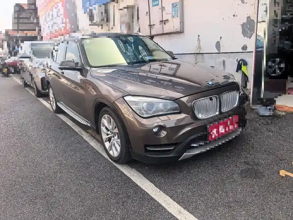 BMW X1 2012