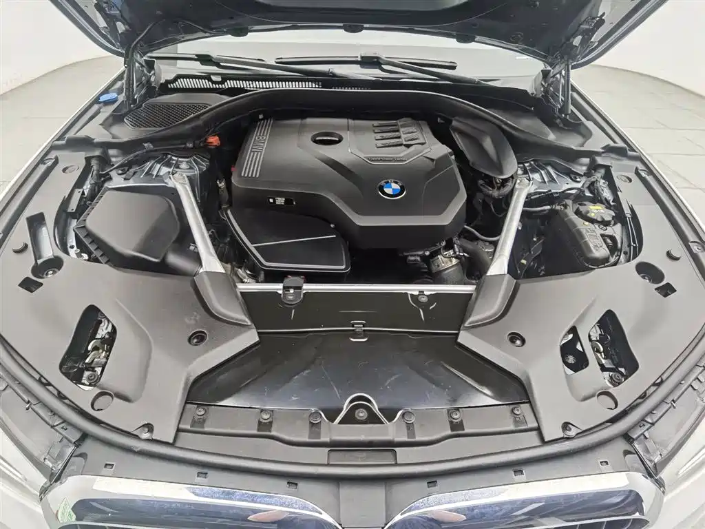 BMW 5 Series 2020