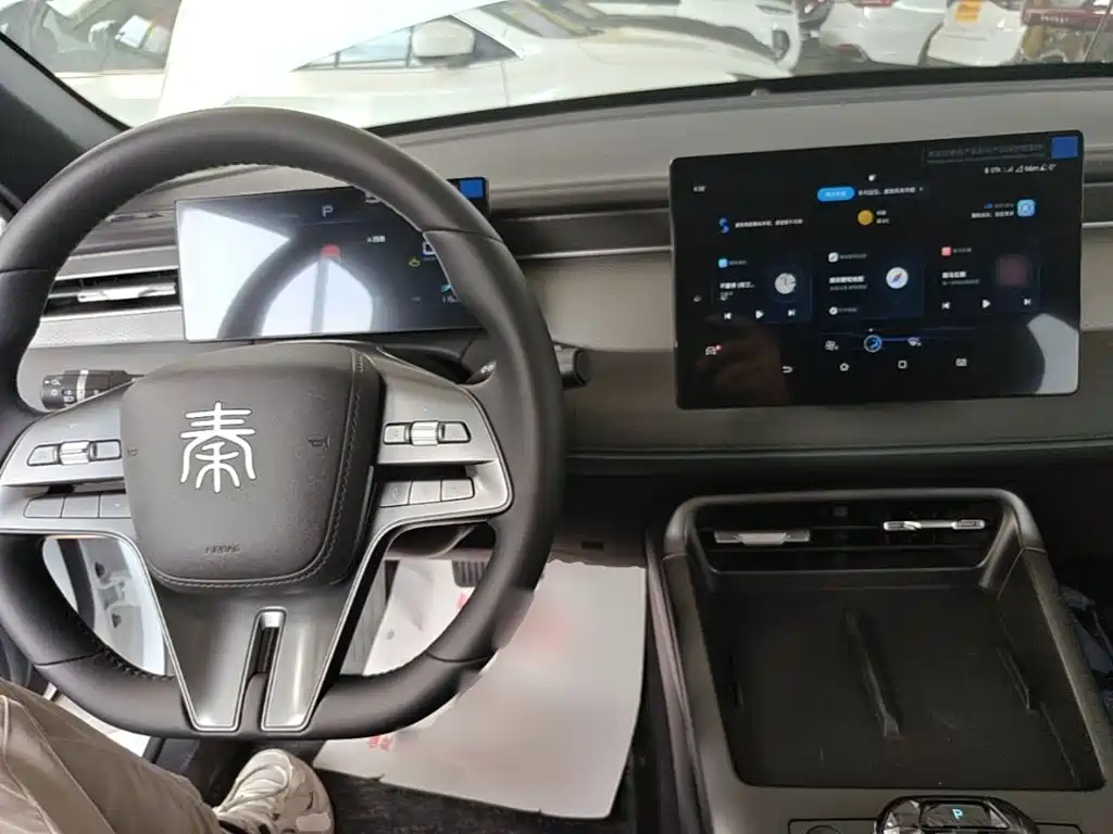 BYD Qin PLUS 2025 — фото 10