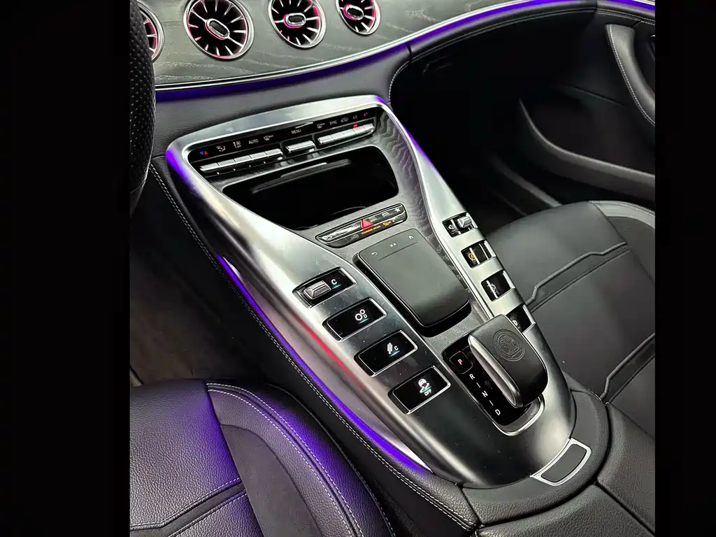 Mercedes-Benz AMG GT 2022 — фото 10