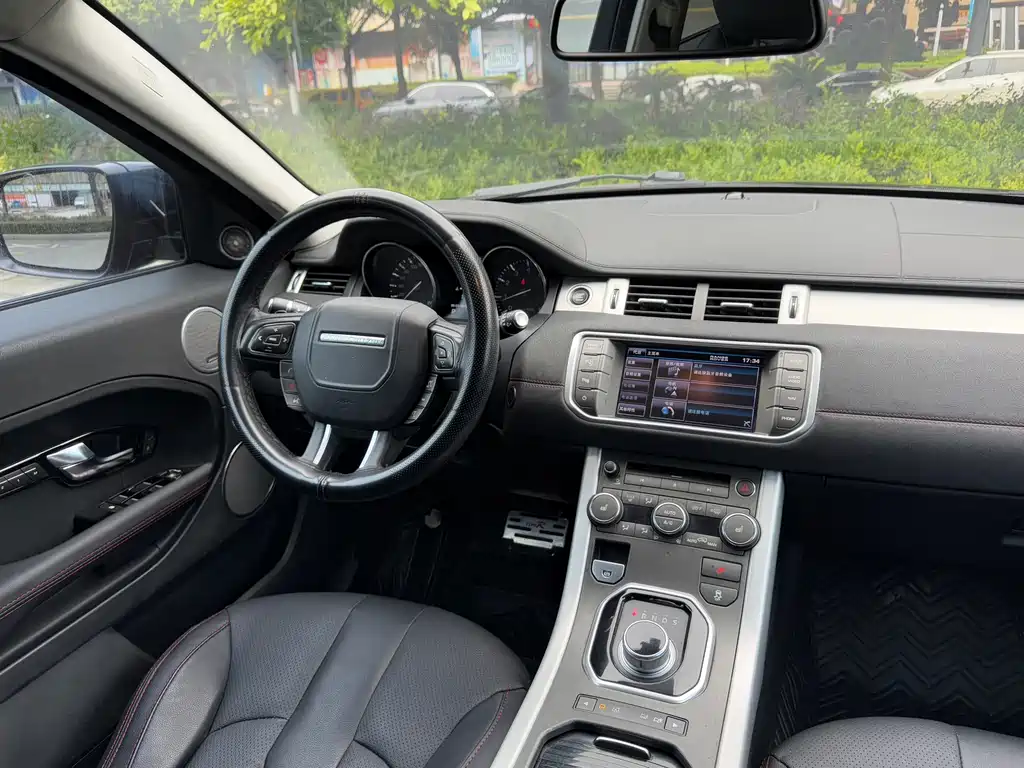 Land Rover Evoque 2013 — фото 16
