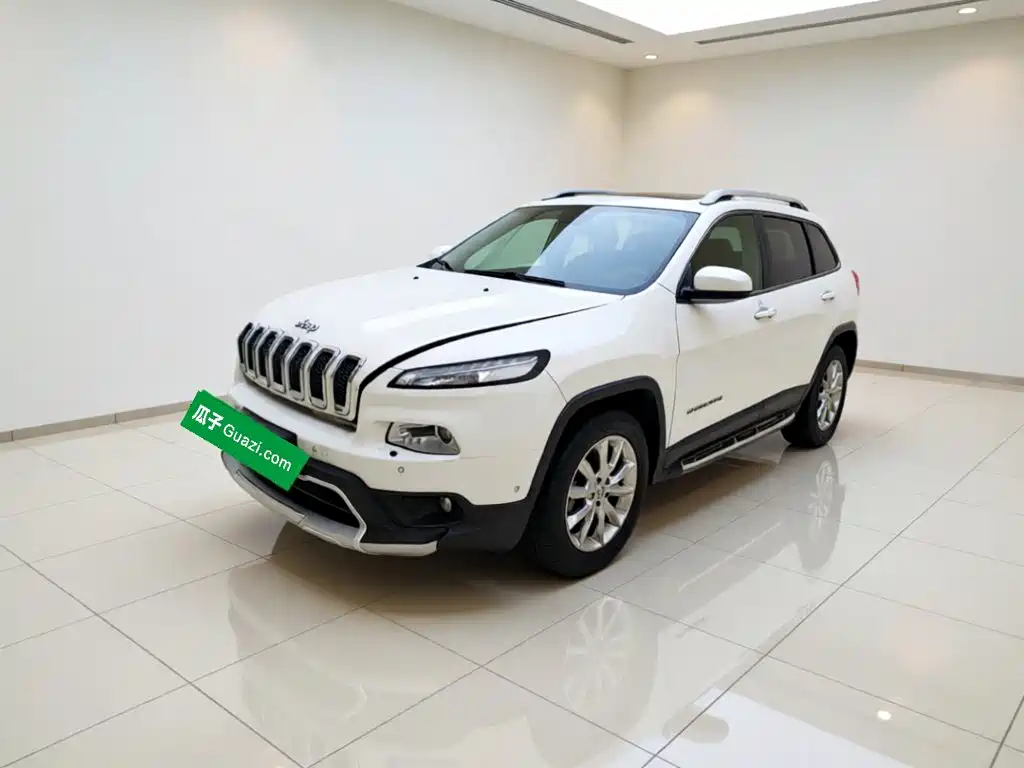 Jeep Cherokee 2016 — фото 1