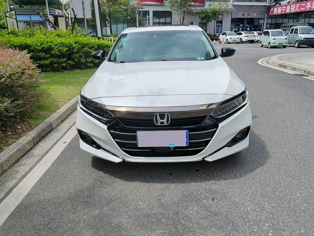 Honda Accord 2022 — фото 2